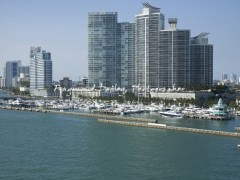 Miami09-042