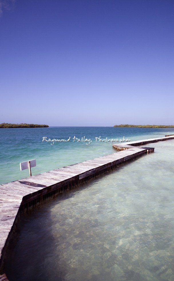 ZigZag Pier, Belize